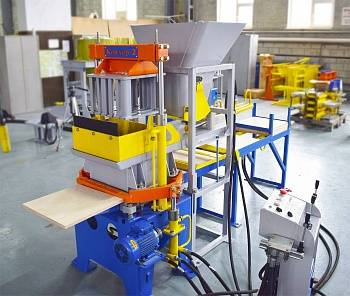 /catalog/dopolnitelnoe-oborudovanie/avtomatizatsiya-vibropressa-kondor.html